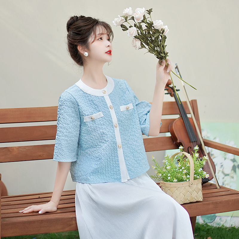 Summer Women's Two-Piece Cardigan and Dress Set for Pear-Shaped Body - Image 4