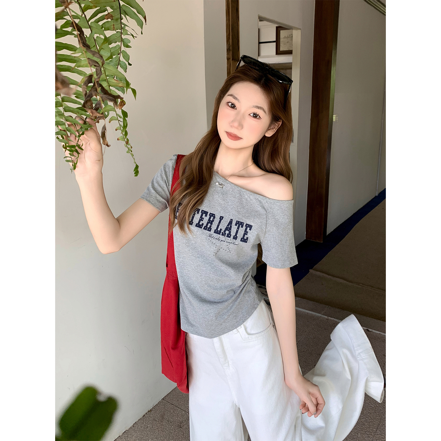 Korean Letter Print Asymmetric Off-Shoulder Short Sleeve T-Shirt for Women Summer New Side Waist Slimming Versatile Hot Girl Top - Image 5