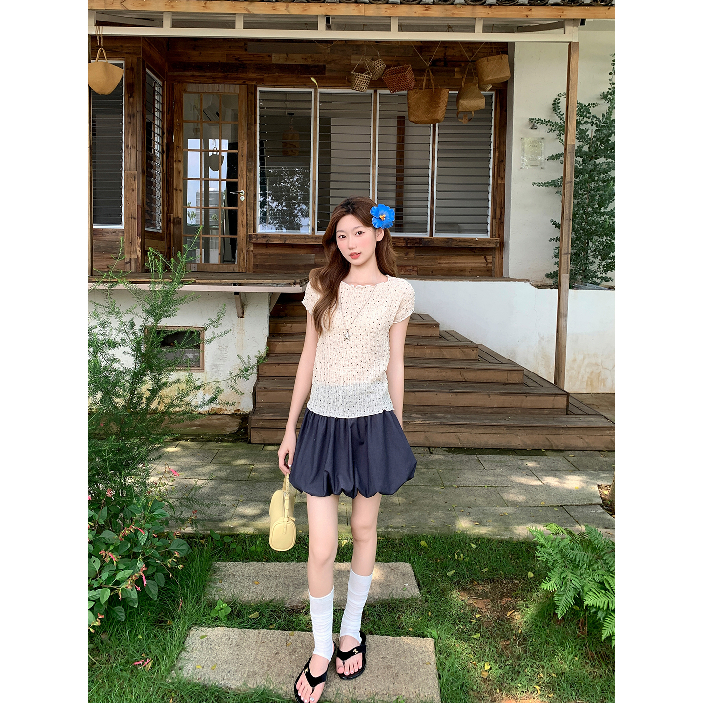 Pure Desire Style Wood Ear Edge Round Neck Polka Dot Short Sleeve T-Shirt Women Summer New Pleated Slimming Versatile Hot Girl Top - Image 4