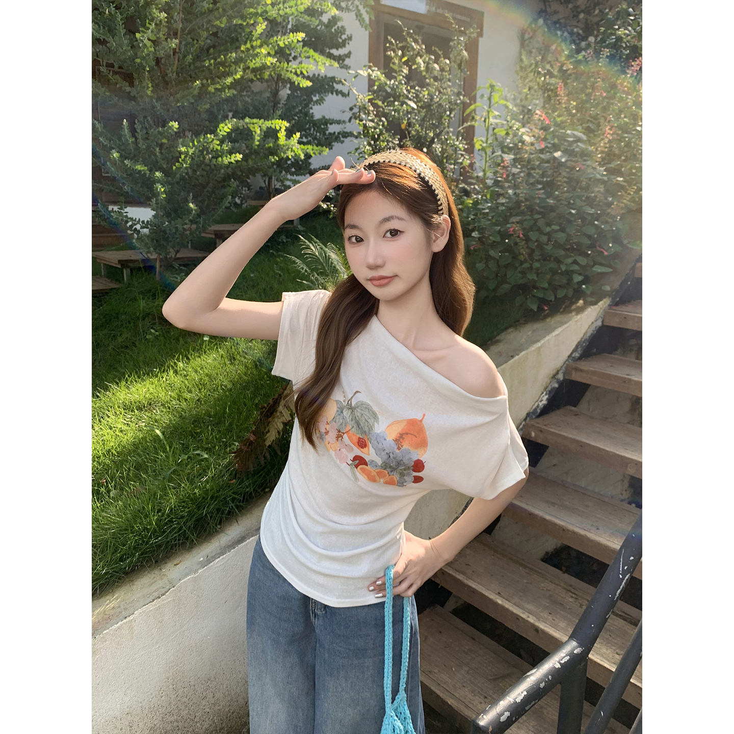 Women's Summer Print T-Shirt with Asymmetric Off-Shoulder Neckline and Waist-Cinching Slim Fit - Image 2